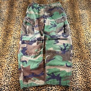 Vintage 90s Woodland Camo Cargo Pants Distressed Ripstop Military Small Short
